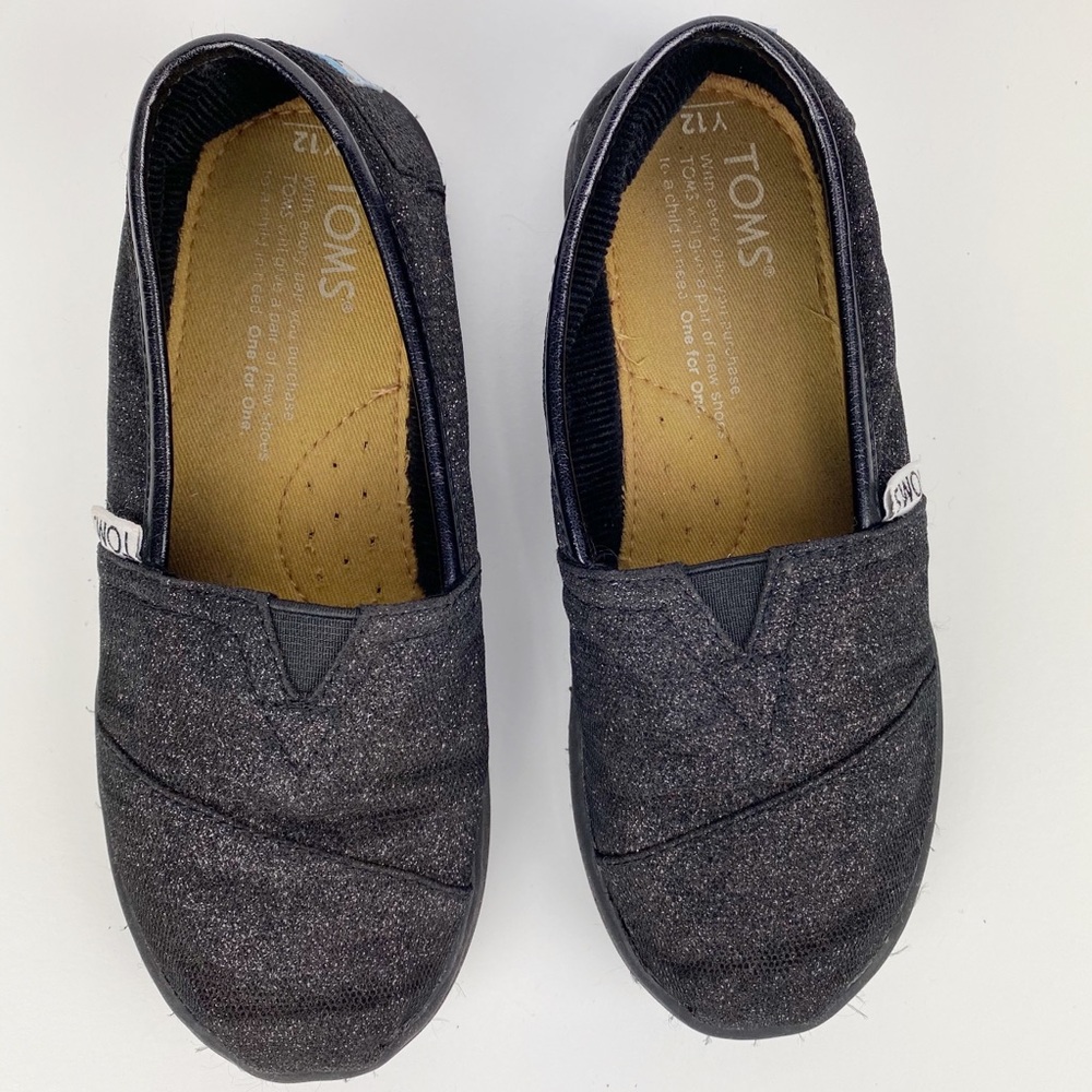 TOMS-Excellent Condition - Picture 4 of 7
